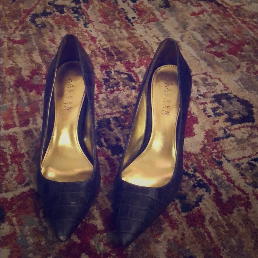 Blue croc printed leather Ralph Lauren pumps 8.5